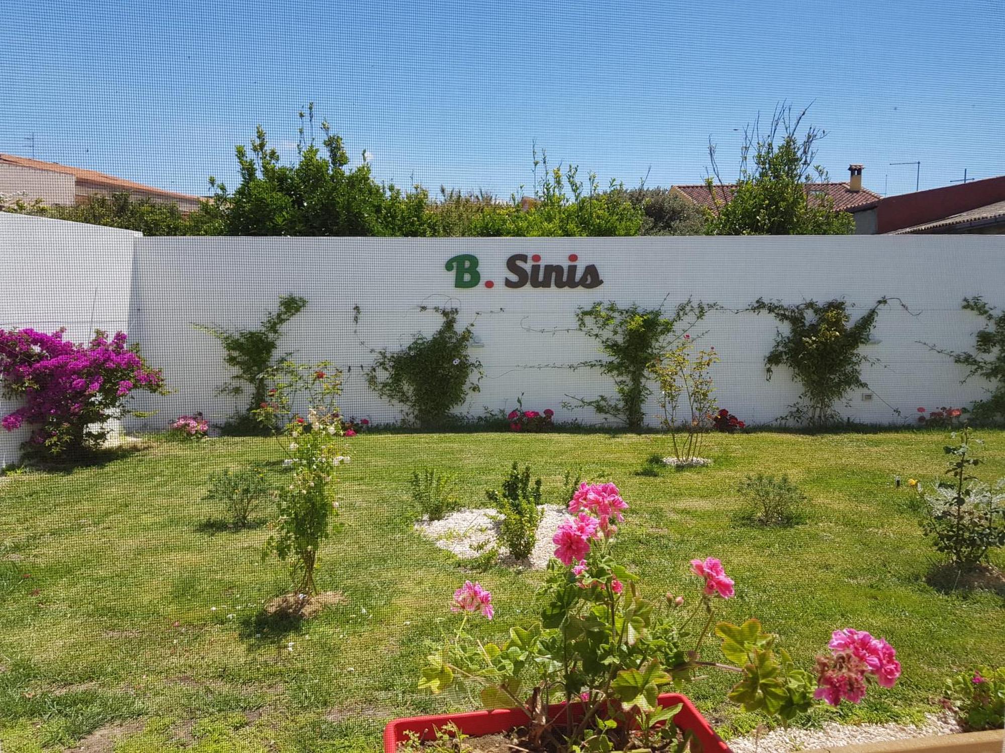 B. Sinis Bed & Breakfast Cabras Luaran gambar