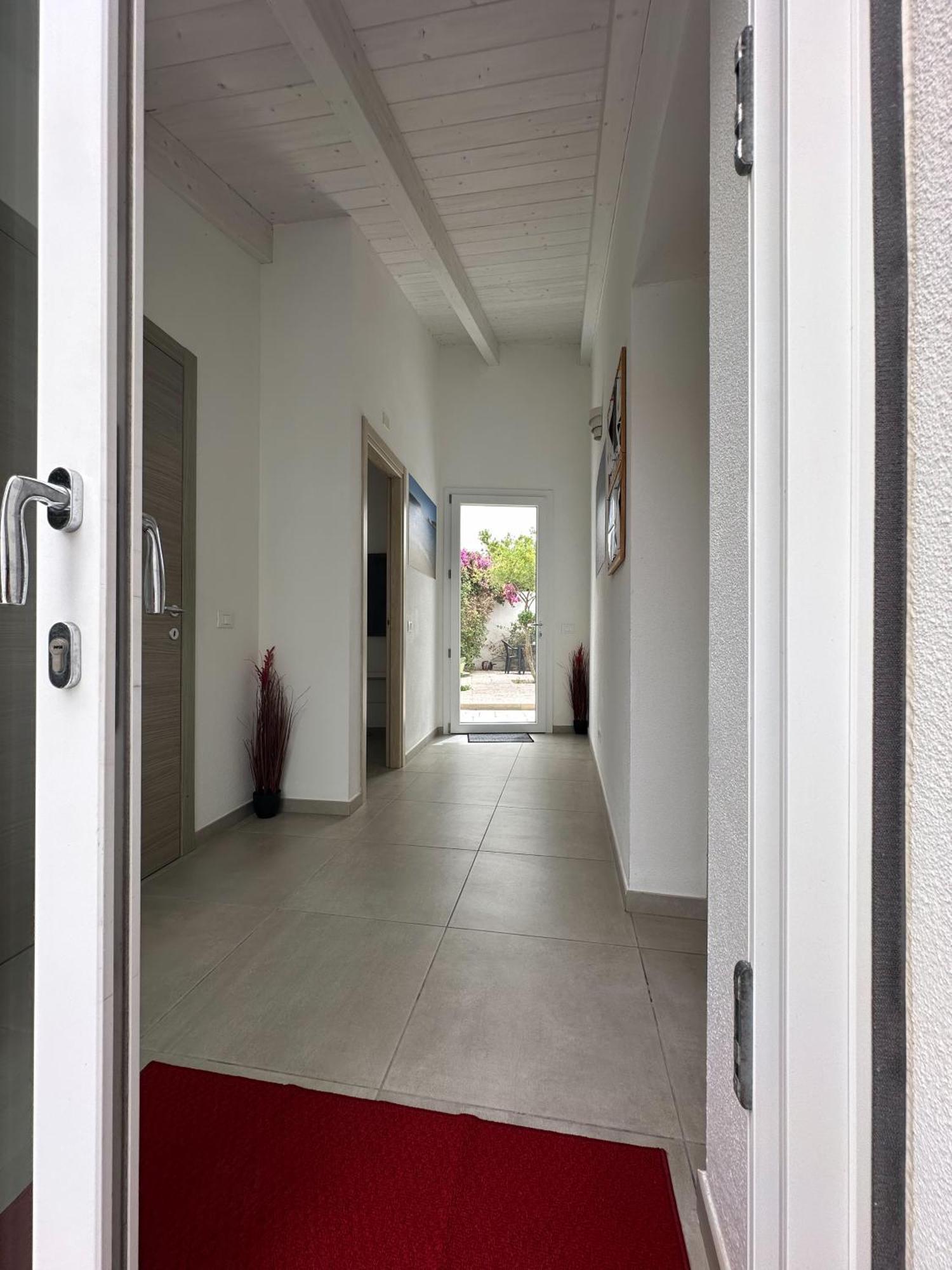 B. Sinis Bed & Breakfast Cabras Luaran gambar