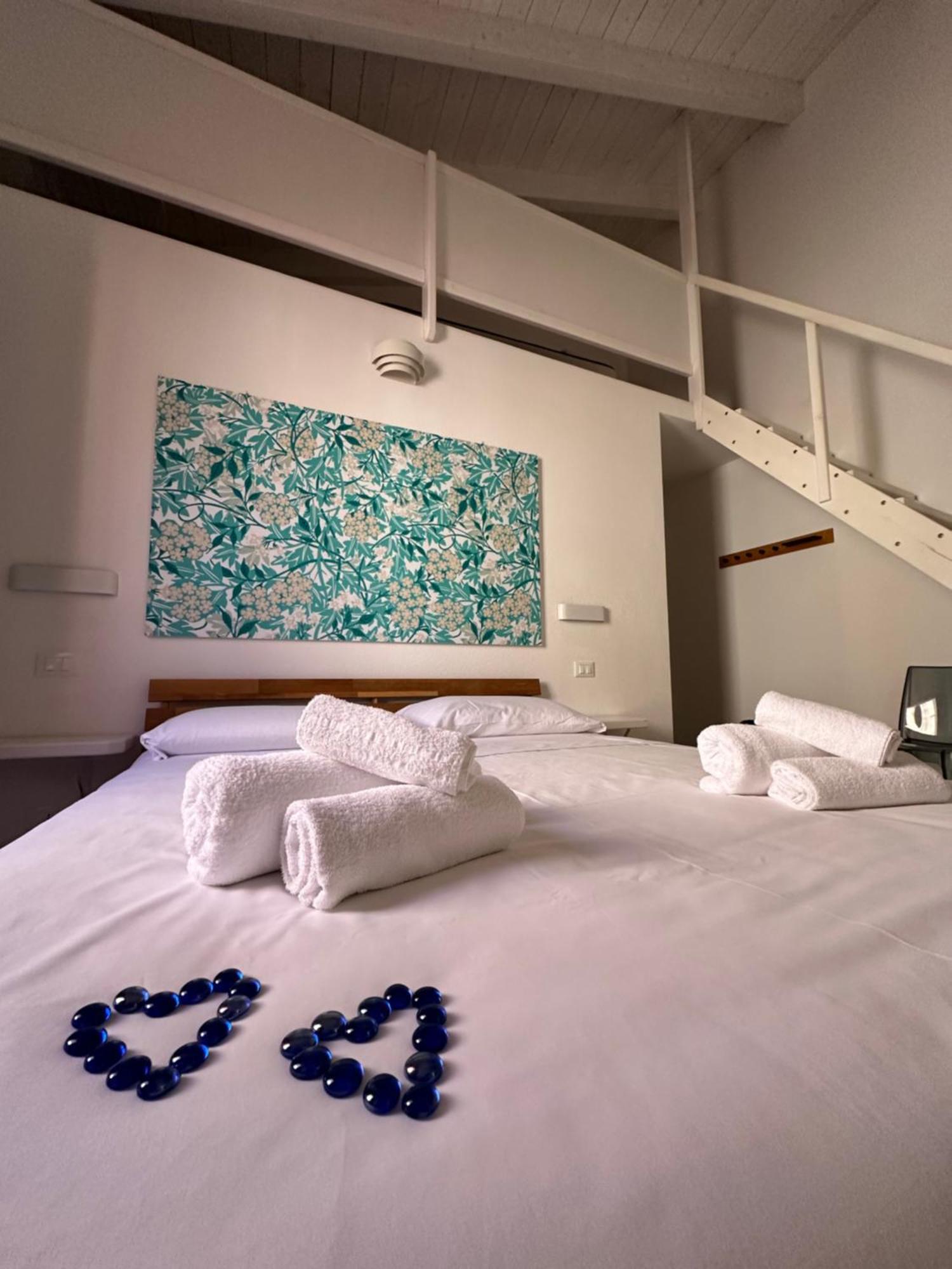 B. Sinis Bed & Breakfast Cabras Luaran gambar