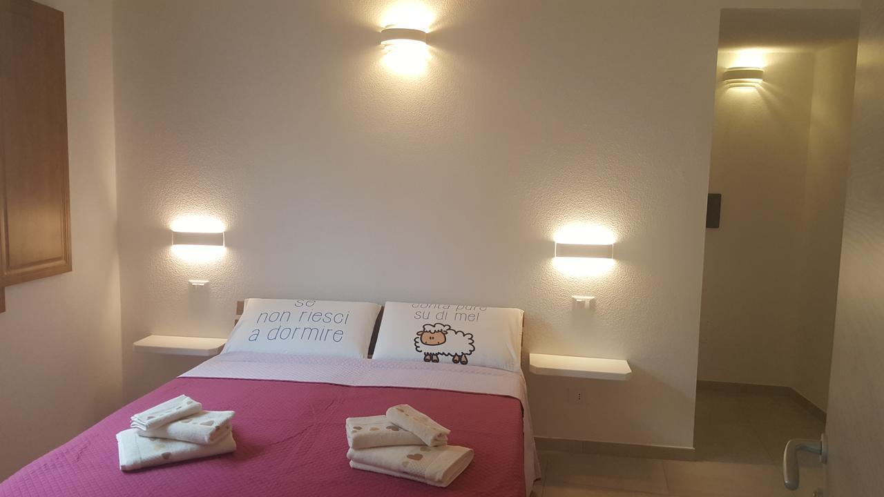B. Sinis Bed & Breakfast Cabras Luaran gambar