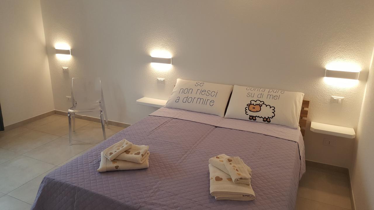 B. Sinis Bed & Breakfast Cabras Luaran gambar