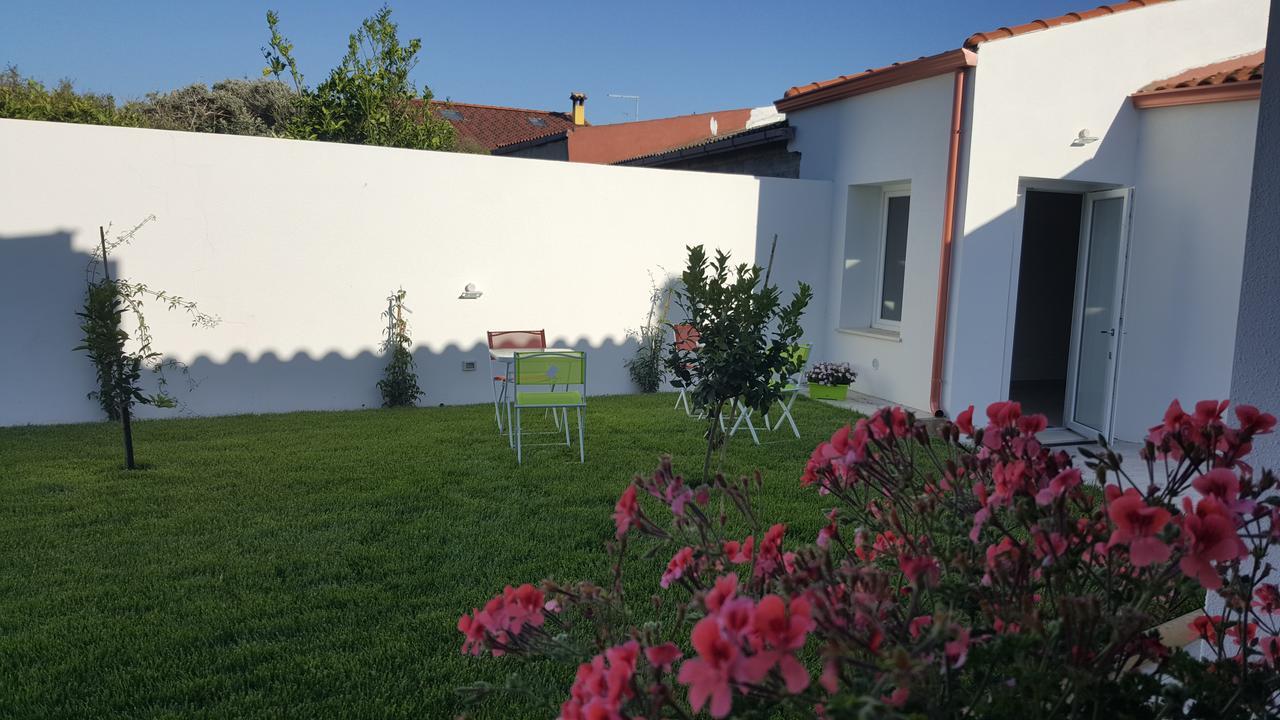 B. Sinis Bed & Breakfast Cabras Luaran gambar