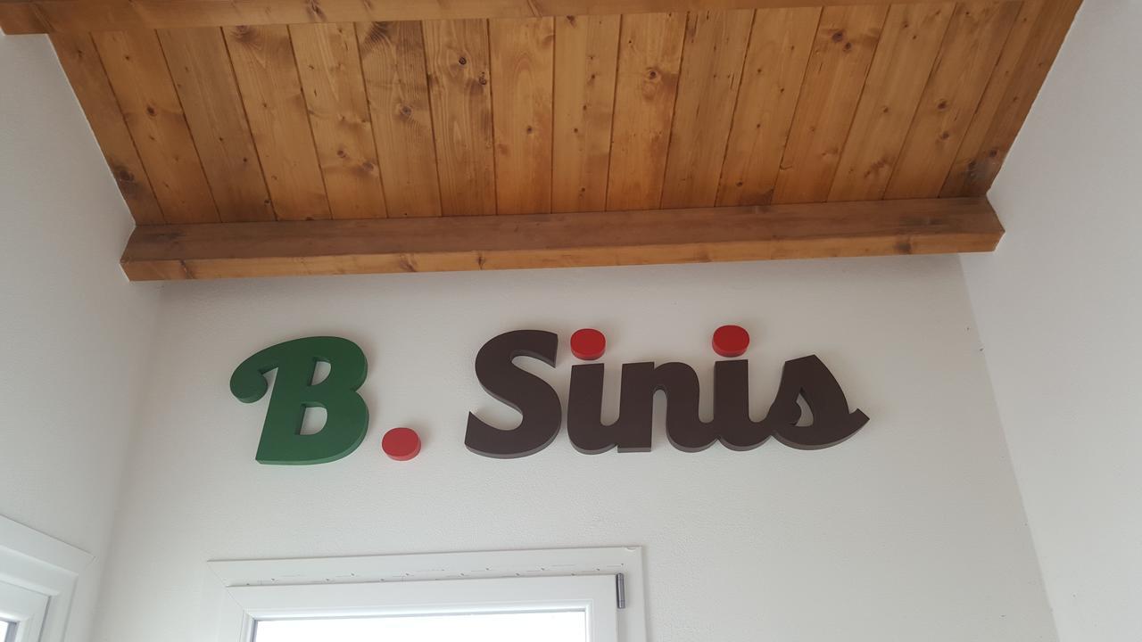 B. Sinis Bed & Breakfast Cabras Luaran gambar