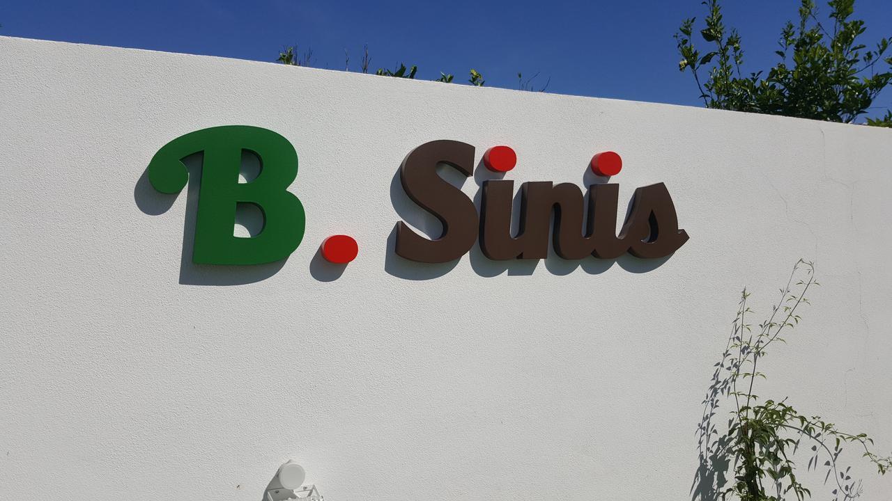 B. Sinis Bed & Breakfast Cabras Luaran gambar