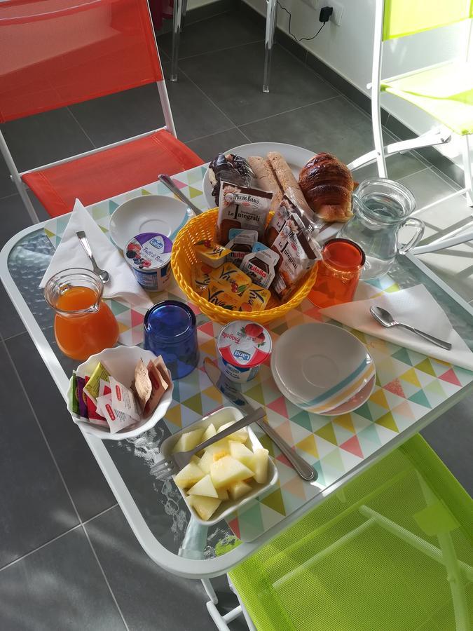 B. Sinis Bed & Breakfast Cabras Luaran gambar