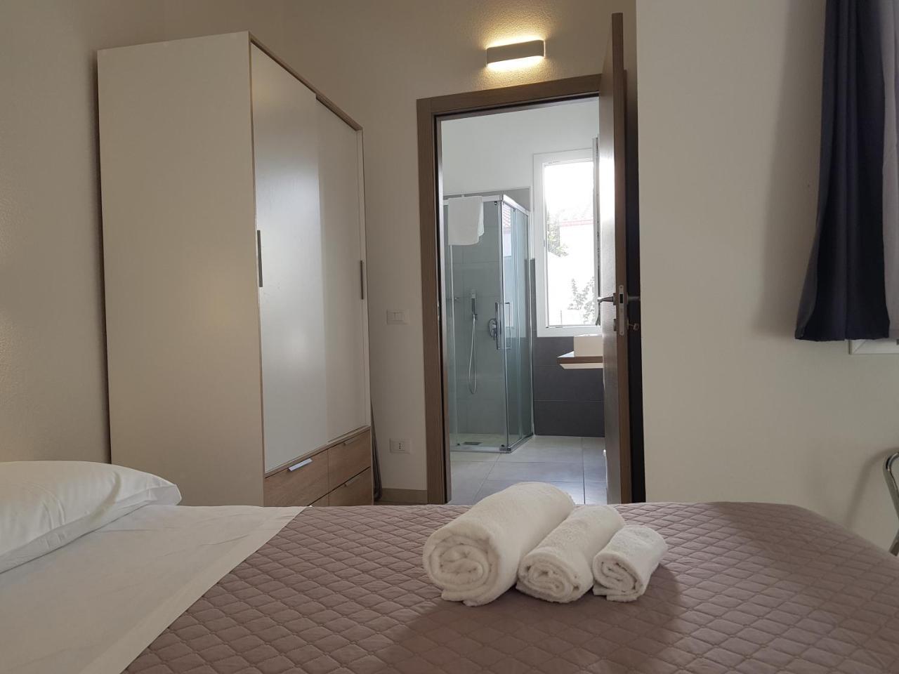 B. Sinis Bed & Breakfast Cabras Luaran gambar